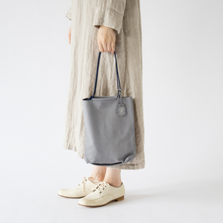 【別注】MIES ミニトート(GREY-NAVY) 【別注】MIES ミニトート(GREY-NAVY)