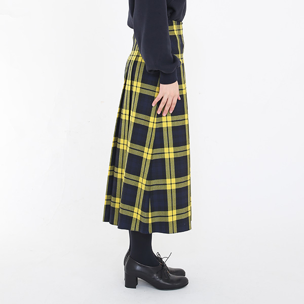 サイズ8、モデル身長164cm