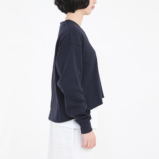 モデル身長：164cm (NAVY)