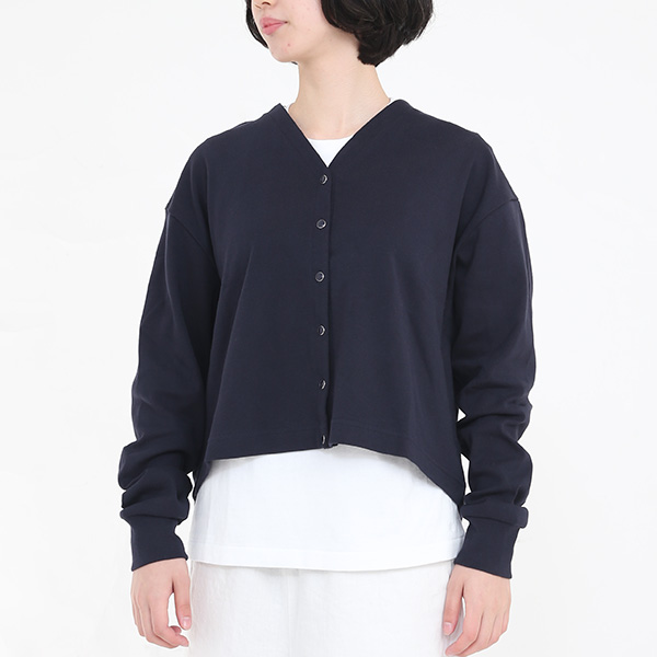 モデル身長：164cm (NAVY)