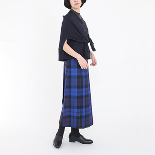 モデル身長：164cm (NAVY)