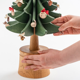 CHRISTMAS TREE WITH MUSIC BOX／Oak Village / Shop ZUTTO for the