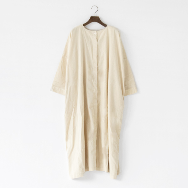 HIROGARU コーデュロイワンピース(IVORY) HIROGARU コーデュロイワンピース(IVORY)