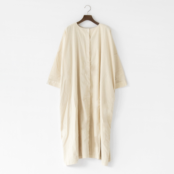 HIROGARU コーデュロイワンピース(IVORY)