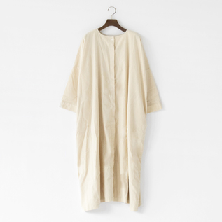 HIROGARU コーデュロイワンピース(IVORY) HIROGARU コーデュロイワンピース(IVORY)