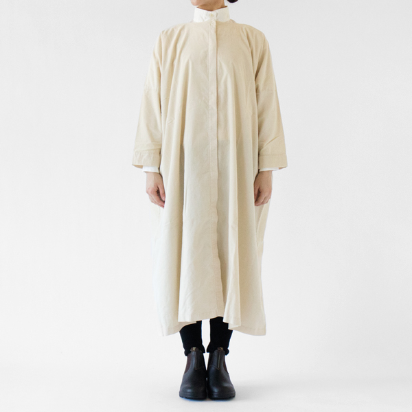 HIROGARU コーデュロイワンピース(IVORY) HIROGARU コーデュロイワンピース(IVORY)