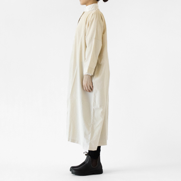 HIROGARU コーデュロイワンピース(IVORY) HIROGARU コーデュロイワンピース(IVORY)
