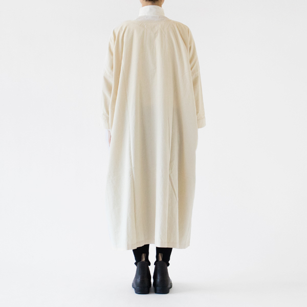 HIROGARU コーデュロイワンピース(IVORY) HIROGARU コーデュロイワンピース(IVORY)