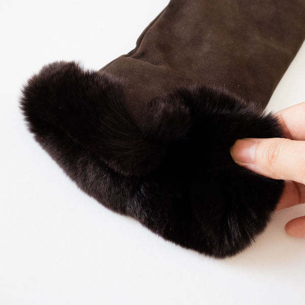 つけ心地の良いファー(CHOCO)