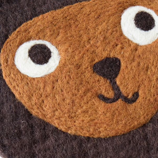 大人も惹きつける表情と優しい素材感(グスタフ BN) 大人も惹きつける表情と優しい素材感(グスタフ BN)