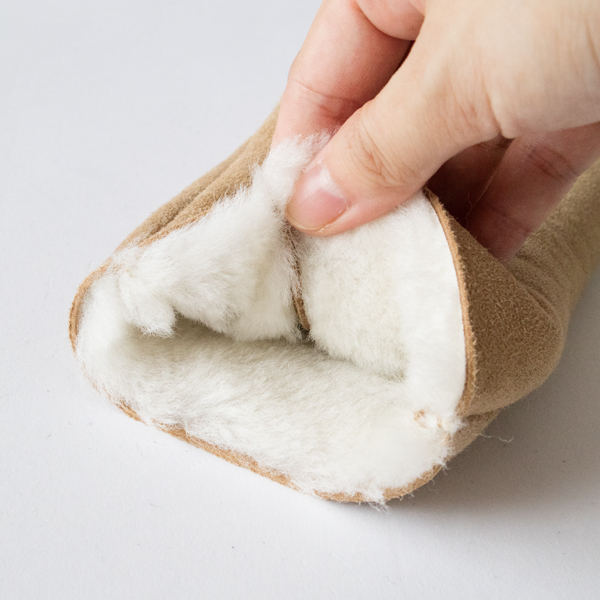 内側は白です（FRENCH MERINO-CANELA/WHITE）