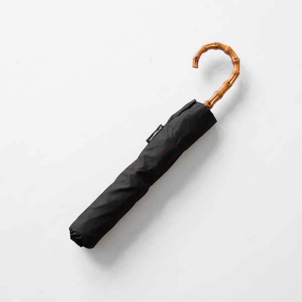 レディース折りたたみ雨傘　ワンギーハンドル(BLACK)