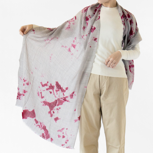 CRIMSON ／LIGHT GREY