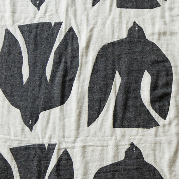 鳥が並んだデザイン(BELUGA)