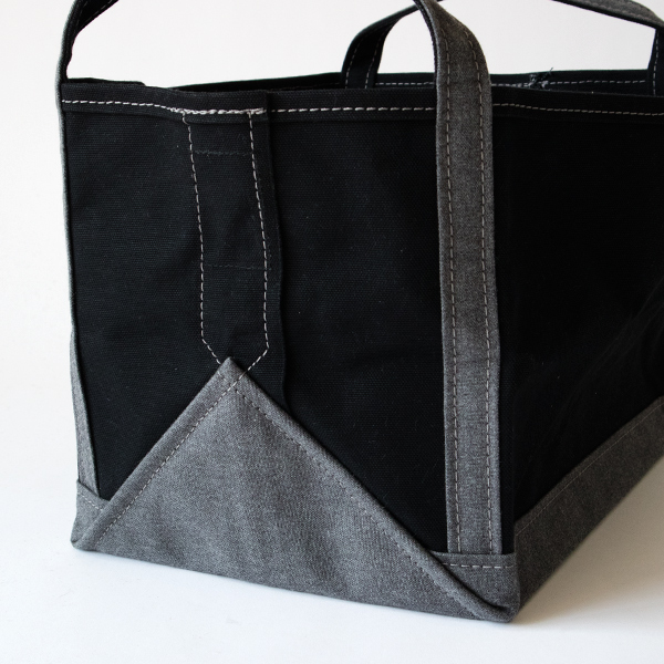 雑誌が横に入れられるマチ(BLACK)