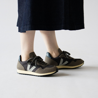 スニーカー SDU / GRAFITE OXFORD-GREY MOONROCK スニーカー SDU / GRAFITE OXFORD-GREY MOONROCK
