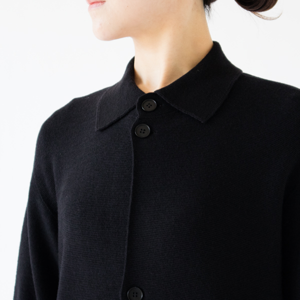 レトロな雰囲気のある襟付きのカーディガンコート(BLACK) レトロな雰囲気のある襟付きのカーディガンコート(BLACK)