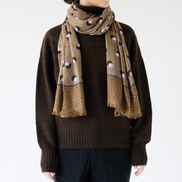 モデル身長162cm・BEIGE