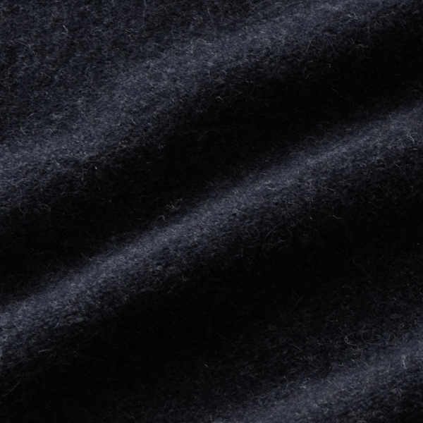 ちくちく感の少ない混紡素材(ウール75%、アンゴラ25%) ちくちく感の少ない混紡素材(ウール75%、アンゴラ25%)