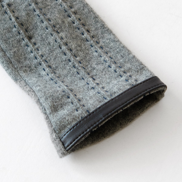 レザーもワンポイントに(GREY) レザーもワンポイントに(GREY)