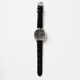 腕時計 F901 アラビア数字／FHB（エフエイチビー）｜愛着を持っ