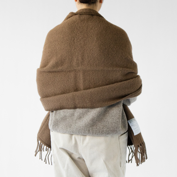 ポケットショール(MOCCA) モデル身長:162cm ポケットショール(MOCCA) モデル身長:162cm