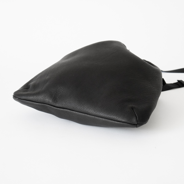 底面(BLACK) 底面(BLACK)