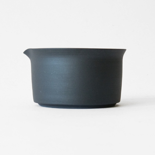 切立 湯冷まし／南景製陶園（ナンケイセイトウエン）｜愛着を持って