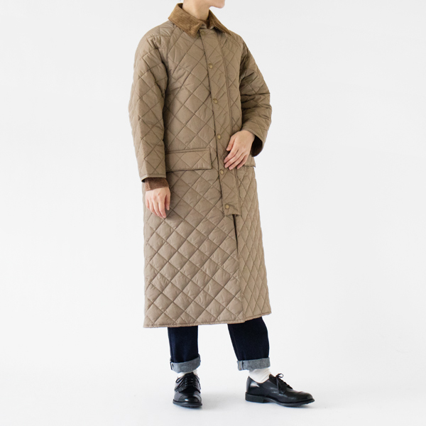 BEIGE(8)（モデル身長：162cm）