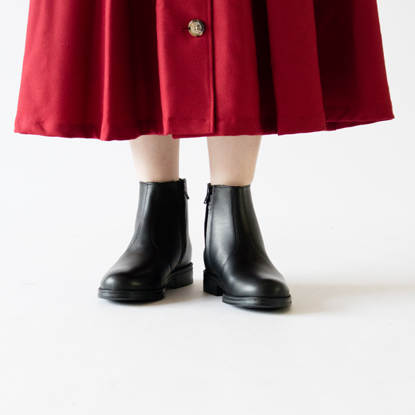 サイドゴアブーツ ONAGRE BLACK サイドゴアブーツ ONAGRE BLACK