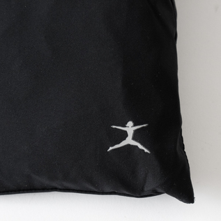 ブランドのロゴ入り(BLACK) ブランドのロゴ入り(BLACK)