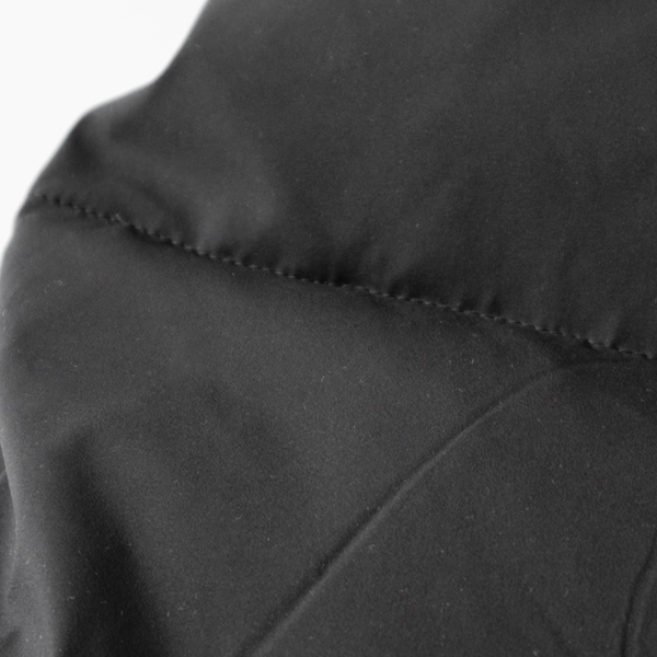撥水加工が施されたナイロン生地(BLACK)