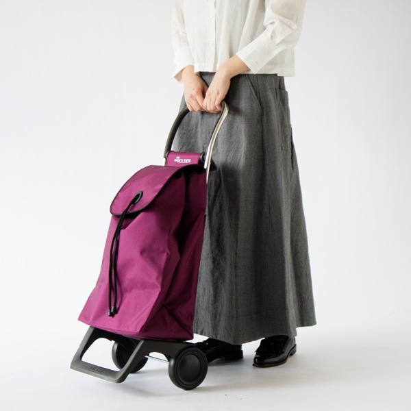 モデル身長162cm・BURGUNDY