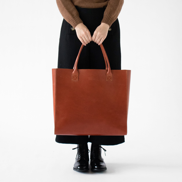 モデル身長:162cm(OXFORD TAN) モデル身長:162cm(OXFORD TAN)