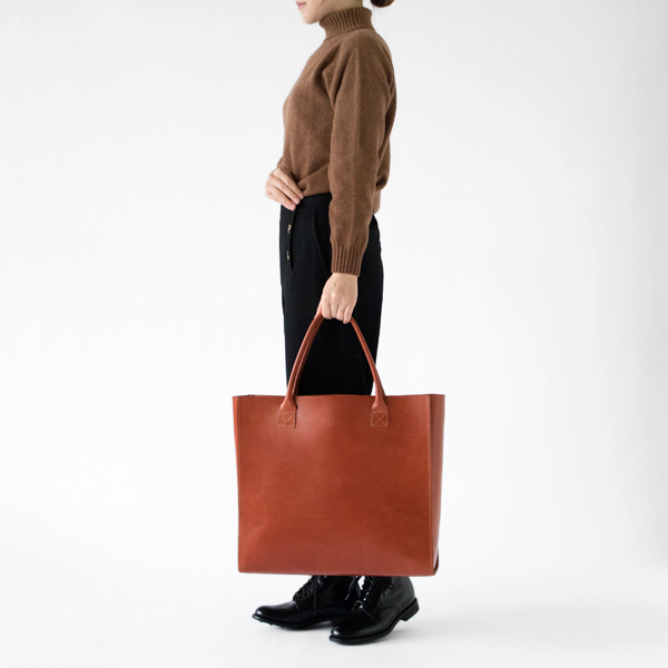 モデル身長:162cm(OXFORD TAN) モデル身長:162cm(OXFORD TAN)