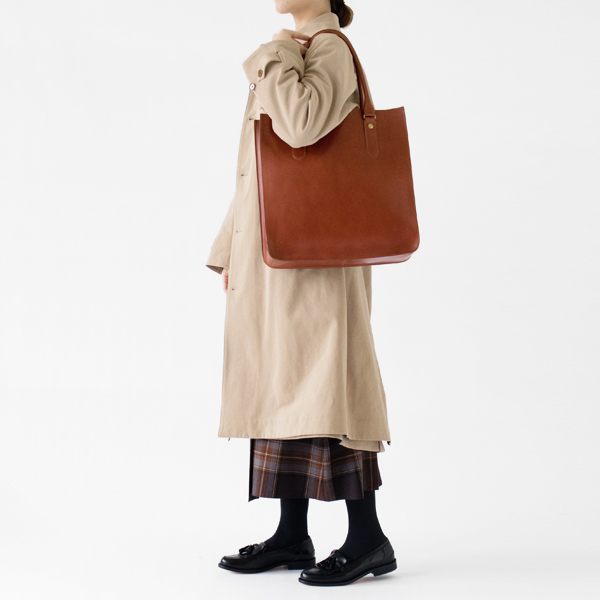 モデル身長:162cm(OXFORD TAN) モデル身長:162cm(OXFORD TAN)