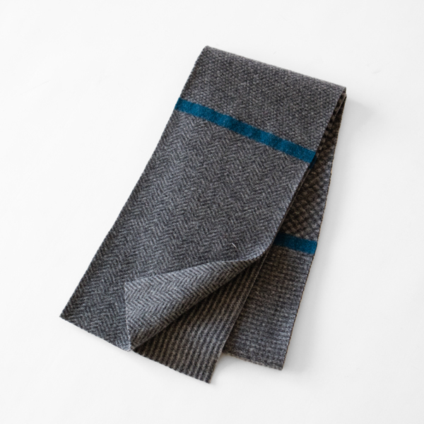 NAIRN マフラー(2102 GREY)