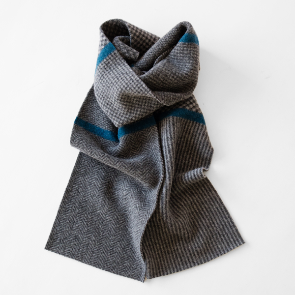 NAIRN マフラー(2102 GREY) NAIRN マフラー(2102 GREY)