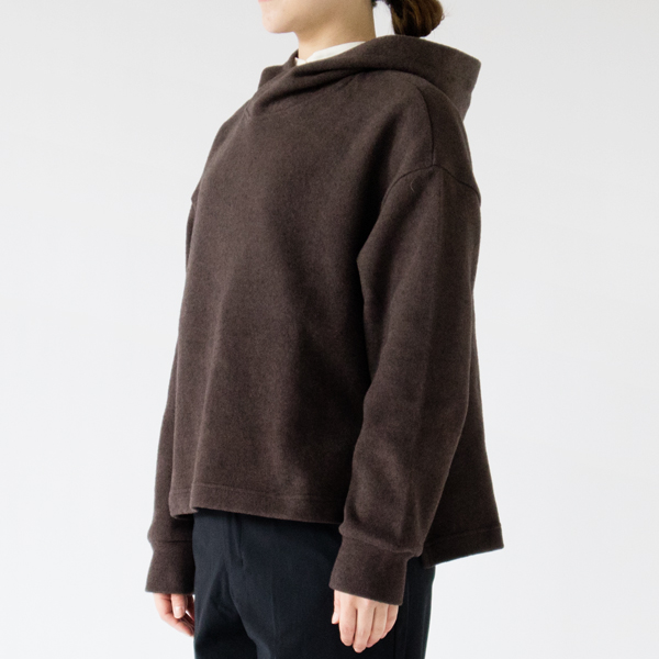 BROWN・モデル身長162cm