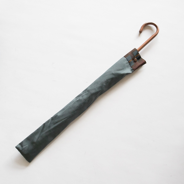 専用カバー付き(ローデングリーン)