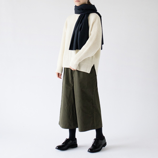 モデル身長：162cm(OFF WHITE)