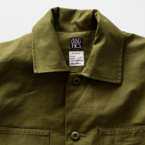 GUNG HO定番のオリーブ色