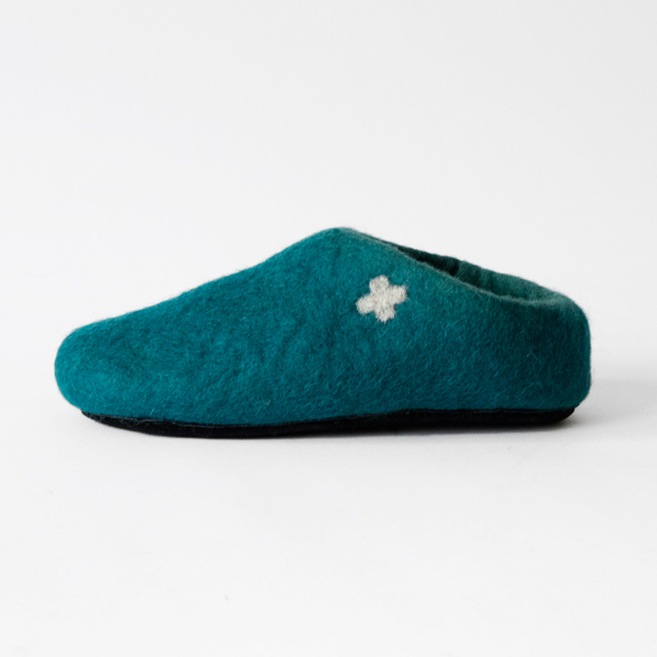 TURQUOISE