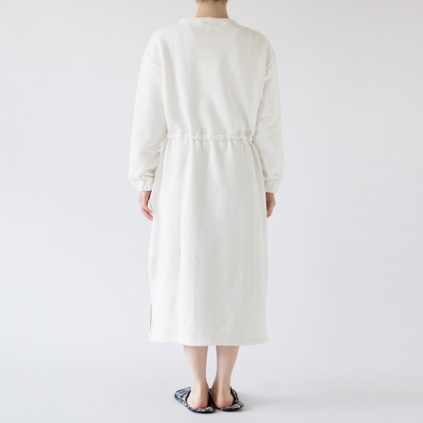 OFF WHITE・モデル身長162cm