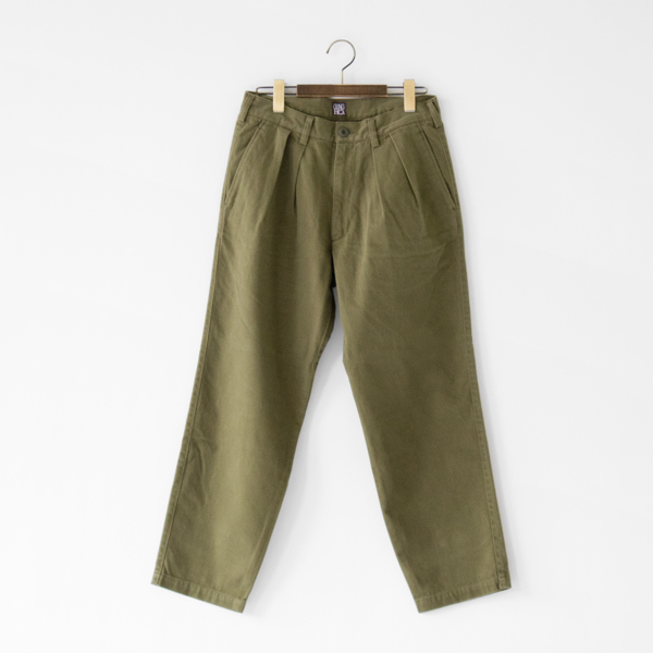 2タックテーパートラウザー（OLIVE）
