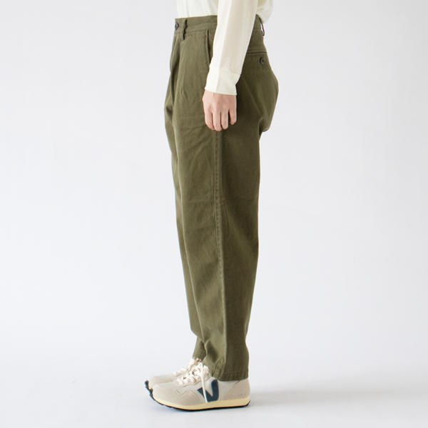 OLIVE：モデル身長162cm