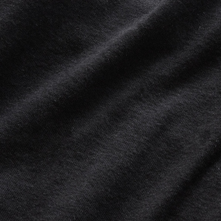 ふんわりとしたオーガニックコットンの肌触り(BLACK)