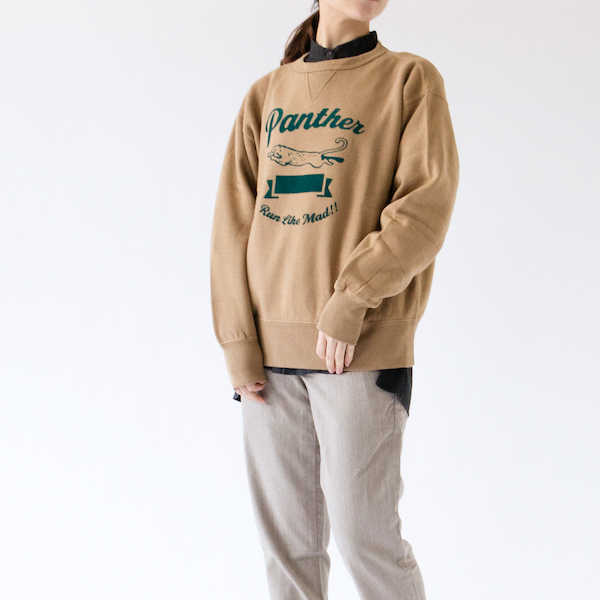 CAMEL 3着用、モデル身長：162cm
