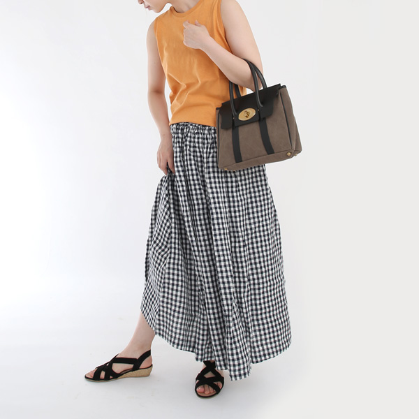 Khaki/Black（モデル身長：163cm）