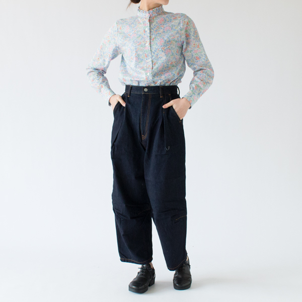 ナチュラルな雰囲気を残しながらも、クラシカルな印象を与えるお色です(モデル身長162cm) ナチュラルな雰囲気を残しながらも、クラシカルな印象を与えるお色です(モデル身長162cm)